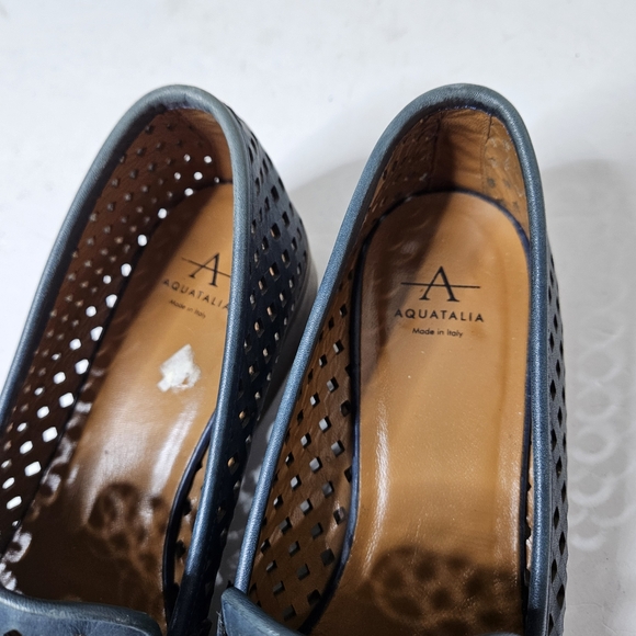 Aquatalia Sheryl Loafers Perforated Leather Heeled Navy Blue Women's 8 - Picture 4 of 9